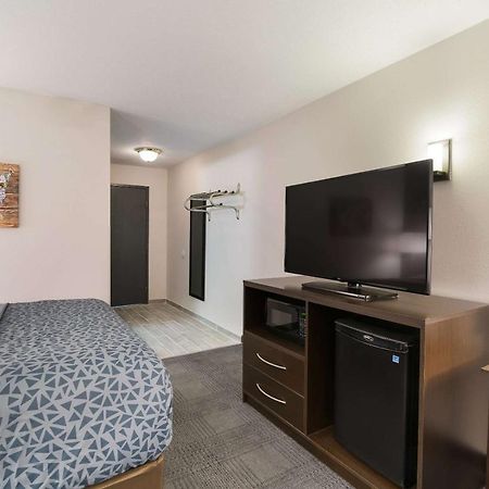 Econo Lodge Уиллистон Экстерьер фото