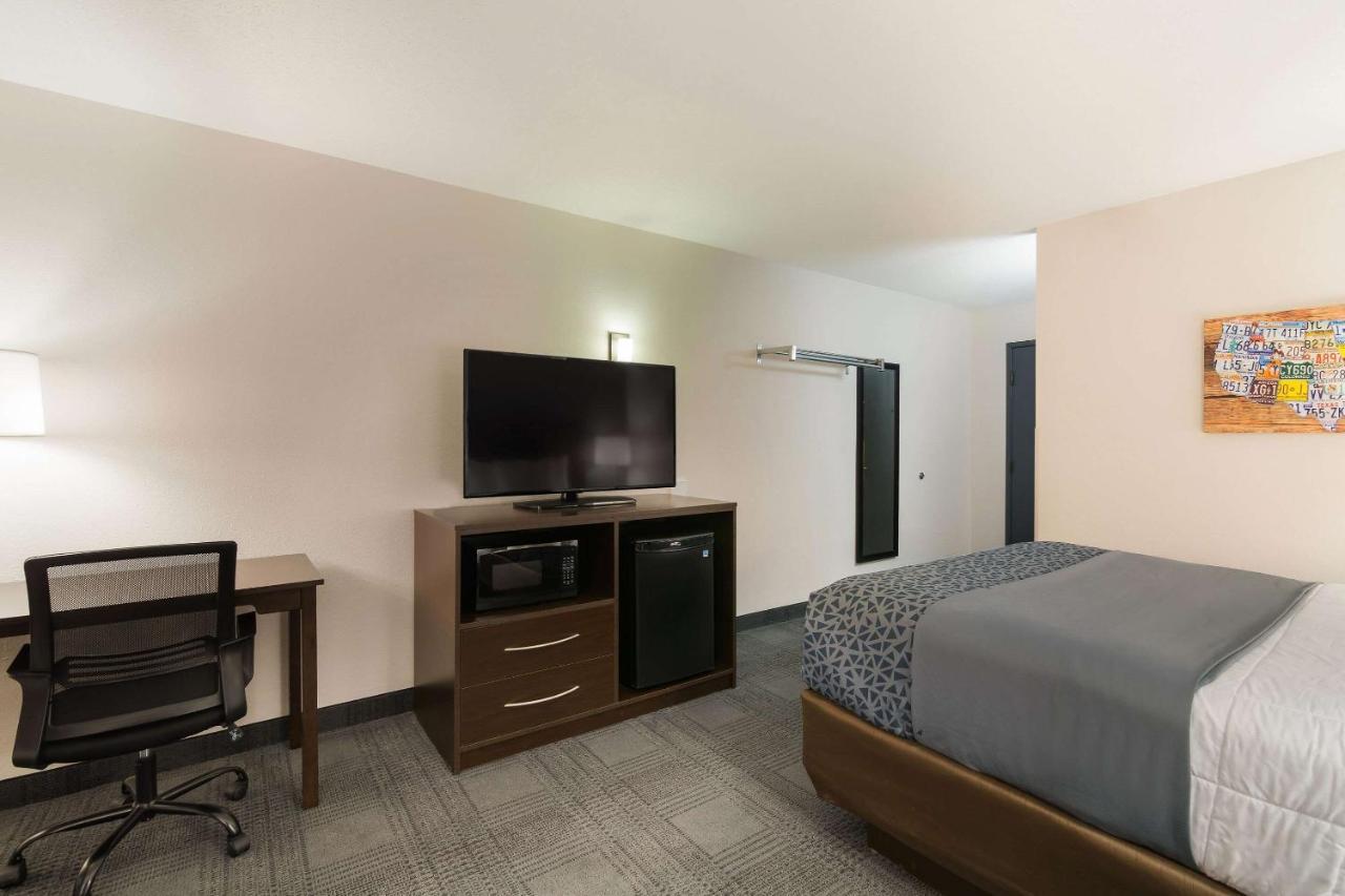 Econo Lodge Уиллистон Экстерьер фото