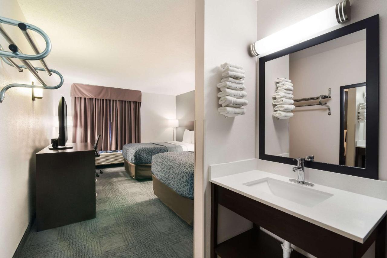 Econo Lodge Уиллистон Экстерьер фото
